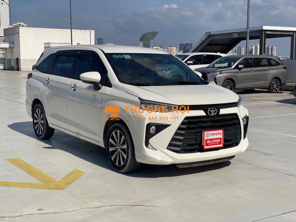 Toyota Avanza Premio 2024 CVT - 62000 km