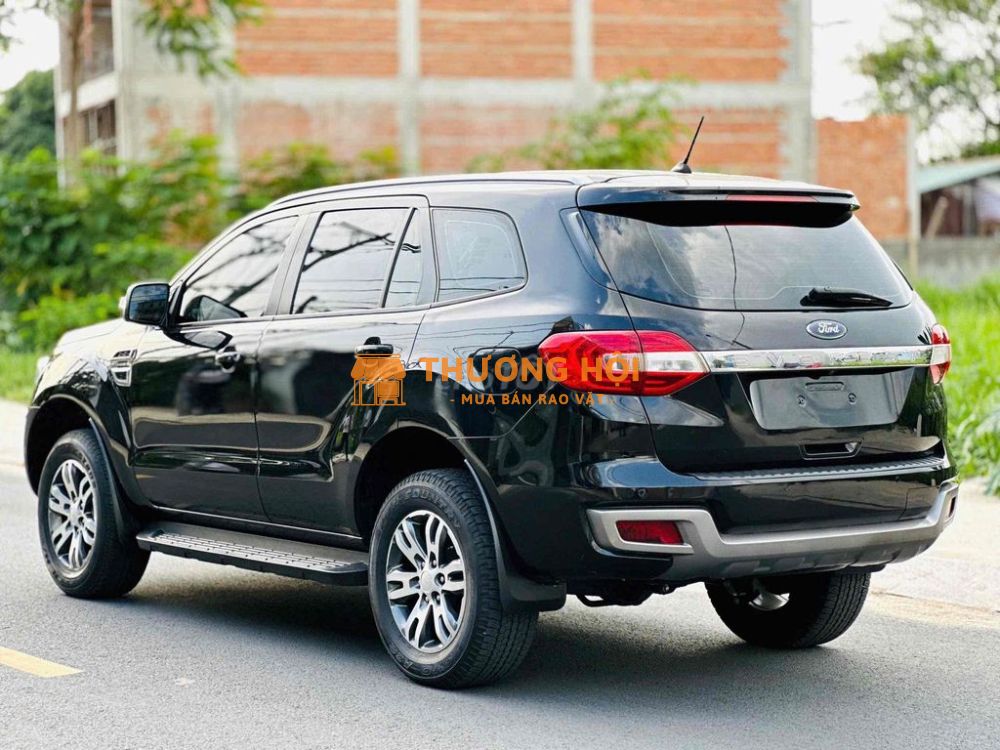 Everest 2019 AT. bản Trend. xe gia đình. không KD.