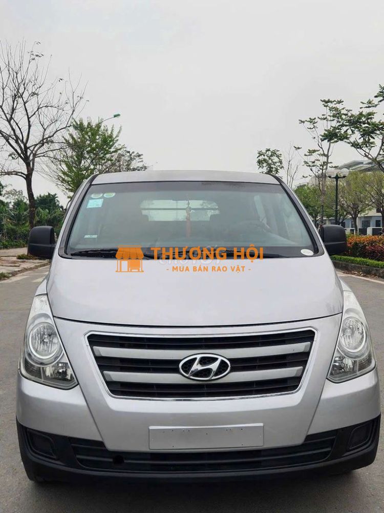 Stazex van 6 chỗ máy dầu