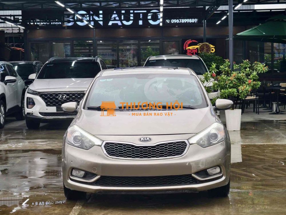 KIA K3 2015 1.6 MÀU VÀNG CÁT