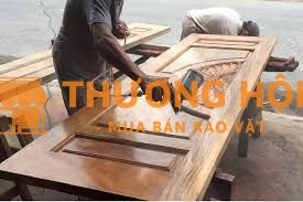 cần thợ mộc thợ sơn pu