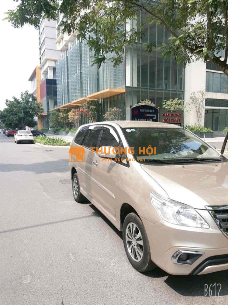 chính chủ bán Toyota Innova 2018 2.0E xe đẹp căng