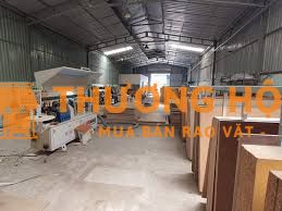 cần thợ mộc ,gỗ công nghiệp