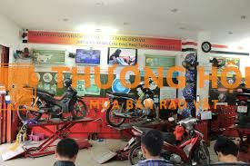 Tuyển 2 nhân viên,lĩnh vực xe máy