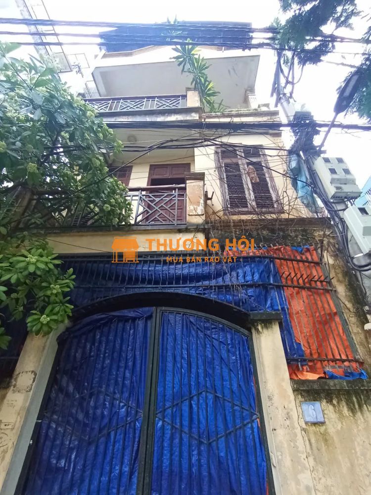 Bán nhà mặt hồ phố Quan Nhân, ô tô đỗ cửa- Kinh doanh- 3,5 tầng, DT 68m2- Mặt tiền 5.1m- Giả chỉ