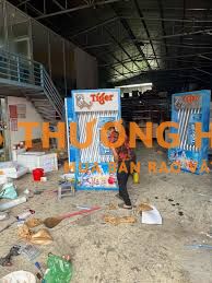 Tuyển dụng Thợ Quảng Cáo