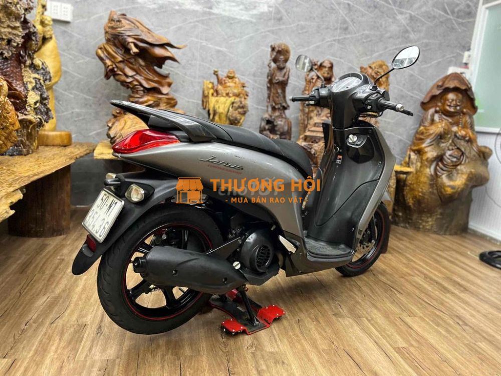 👉Janus 2017 chính chủ bstp khoá smartkey, máy zin