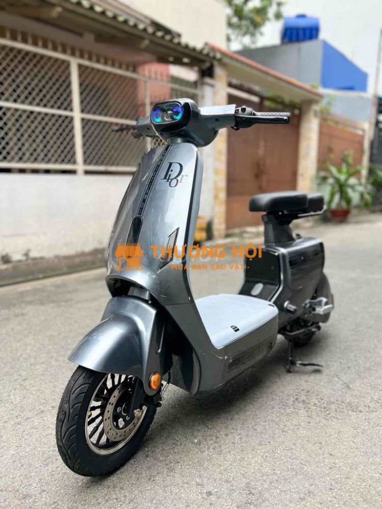 xe đạp điện thanh lí giá rẻ. Sd 2 cục pin 48v-20a