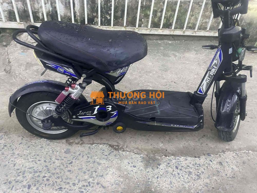 Xe đạp điện HT-BIKE màu Đen