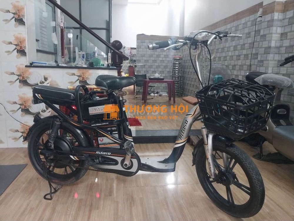 Xe đạp điện Hitaso màu Đen Đã sử dụng