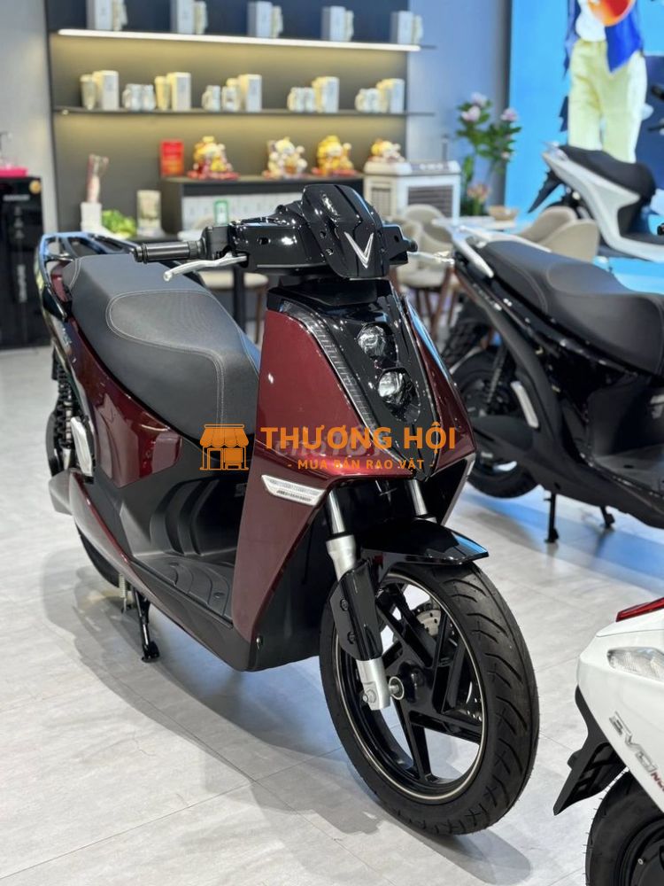 VINFAST THEON S - XE MÁY ĐIỆN CAO CẤP HẠNG SANG