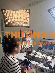 VNI BMT TUYỂN IDOL LIVE TIKTOK THU NHẬP 8-20 TRIỆU