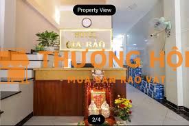 tuyển lễ tân ca đêm và dọn phòng