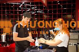 tuyển dụng vị trí lễ Tân