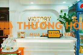 Tuyển nam lễ tân làm cố định ca đêm