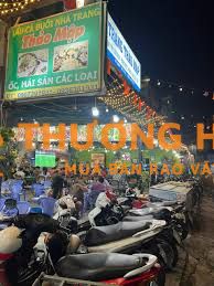 Tuyển Phục Vụ Nam Nữ Làm việc tại Quận Tân Phú