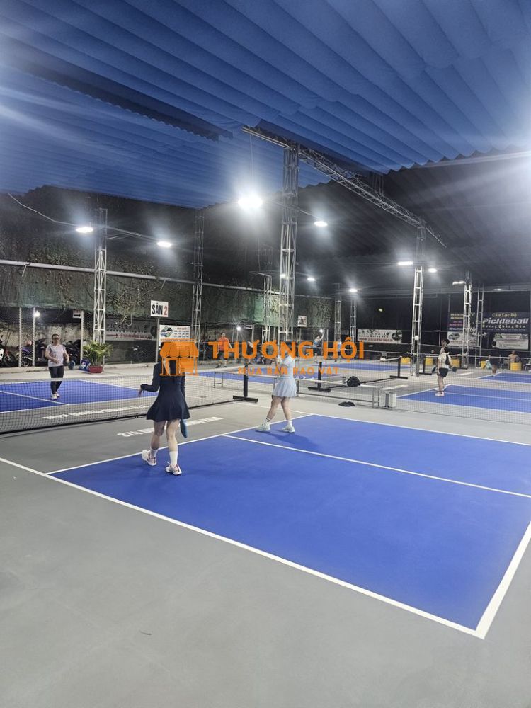 Sân Pickleball cần tuyển nhân viên trực quầy