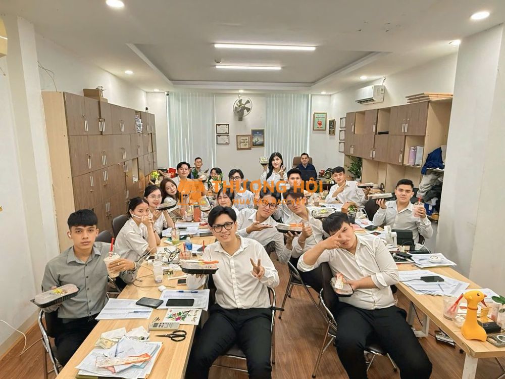 LIÊN THÀNH TUYỂN CSKH ĐỒNG HÀNH KIẾM TIỀN ĂN TẾT