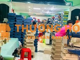 Tuyển ldpt Nữ dán hộp giấy