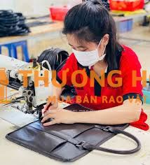 XƯỞNG MAY HÀNG THỜI TRANG NỮ CẦN TUYỂN GẤP THIẾT KẾ, THỢ MAY, THỢ PHỤ
