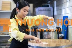 TUYỂN BẾP TRƯỞNG VÀ PHỤ BẾP QUÁN CƠM