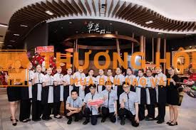 TUYỂN NHÂN VIÊN PHỤC VỤ - GIGA MALL