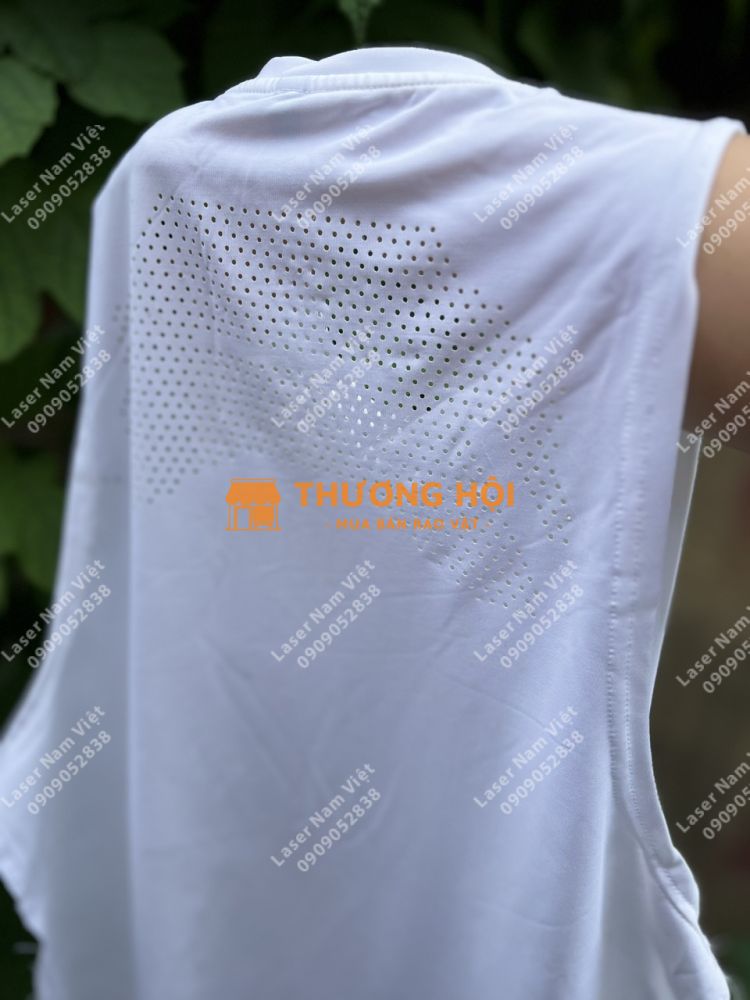 NHẬN ĐỤC LỖ VẢI GIÚP THÔNG THOÁNG – GIA CÔNG LASER THEO YÊU CẦU