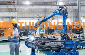 Tuyển Lập trình và vận hành robot hàn