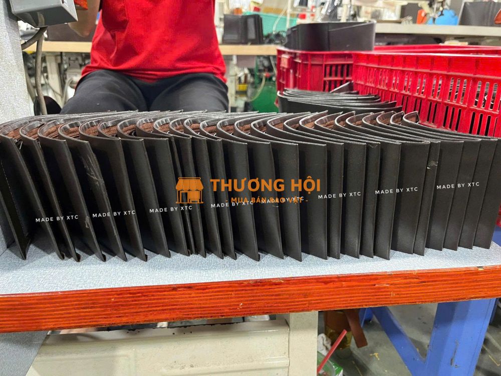SẢN XUẤT QUÀ TẶNG SỰ KIỆN BẰNG ĐỒ DA – TRƯỜNG CHINH XTC