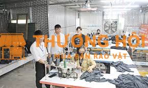 XƯỞNG MAY LINH HOA Tuyển Thợ May 1 Kim & Nam Ủi Quần Áo - Bao Ăn Ở