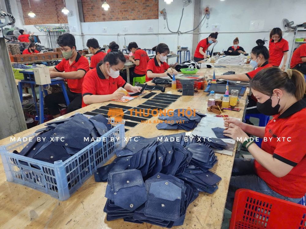 XƯỞNG GIA CÔNG ĐỒ DA THEO THIẾT KẾ RIÊNG CHO THƯƠNG HIỆU