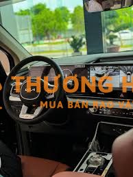 Tài Xế Lái Xe Cho Sếp - Bao Ăn Ở - Không Vướng Bận Gia Đình - Làm ngay