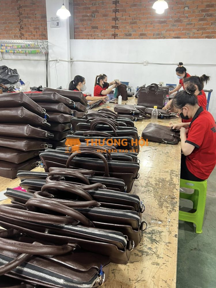 KHỞI NGHIỆP BÁN PHỤ KIỆN ĐỒ DA – NGUỒN HÀNG TỪ XƯỞNG ĐỒ DA