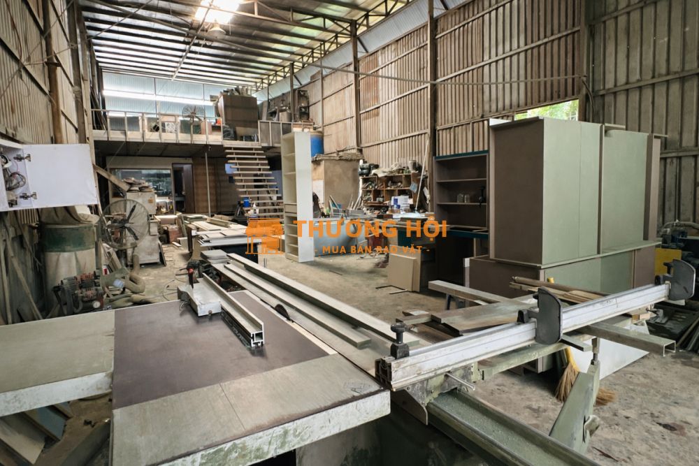 So Sánh Xưởng Nội Thất Và Công Ty Nội Thất: Giá, Chất Lượng & Bảo Hành