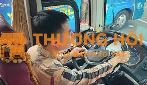 05 nhân viên nam lái xe du lịch