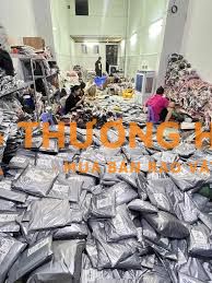 Cần tuyển Nam phụ kho thời vụ 8 tháng