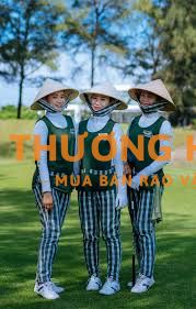 Nhân viên Phục vụ Sân Golf