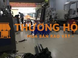 tuyển thợ. phụ nhôm kính