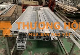 CÔNG TY TNHH LUX METAL CẦN TUYỂN LAO ĐỘNG NAM