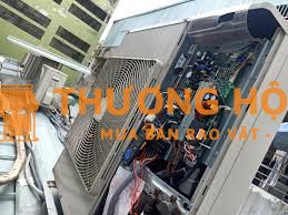 Nhân viên Điện, Điện lạnh Nhà Bè