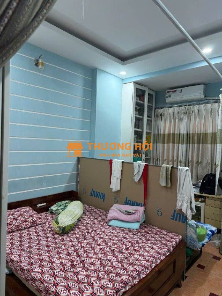 NHÀ PHỐ TRUNG TÂM QUẬN 3 - 39m2 4 PHÒNG NGỦ 3 WC - DƯỚI 10 TỶ