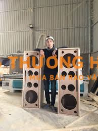 tuyển lao động phổ thông xưởng đóng loa