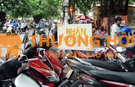 Cần người trông xe và dẫn khách tại cơ sở y học cổ truyền