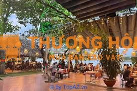 NHÀ HÀNG BÊN SÔNG TUYỂN GẤP 5 BẾP CHIÊN, XÀO