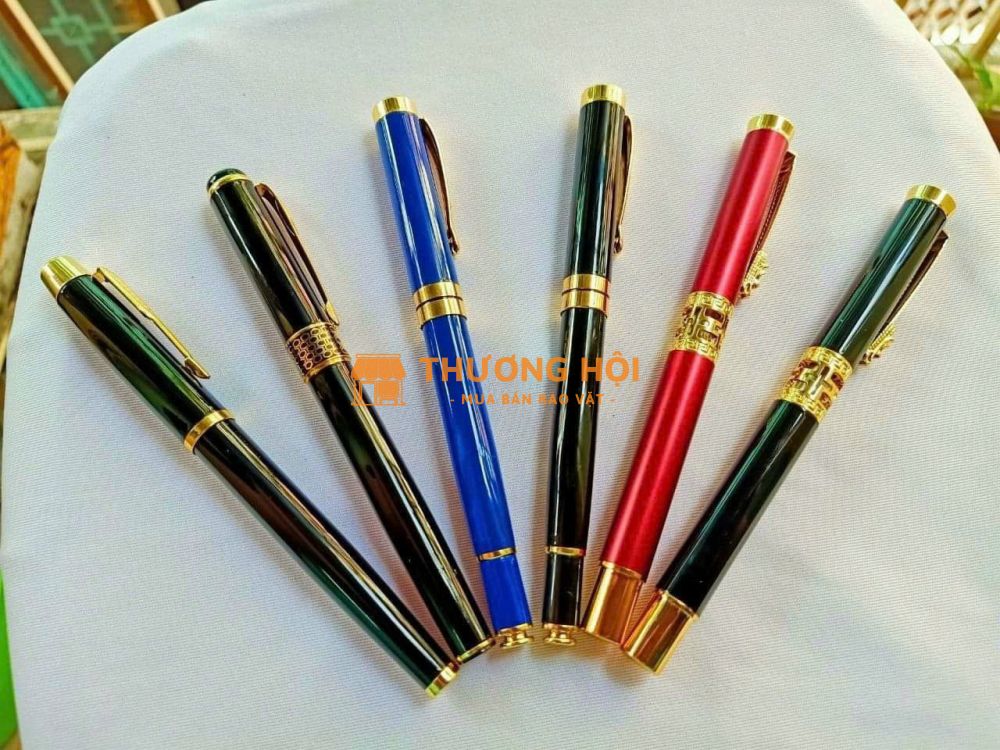 Bút Bi Kim Loại Làm Qùa Tặng Doanh Nghiệp