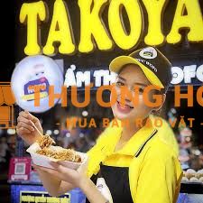 Nv bán hàng chuỗi takoyaki tại Tân Bình