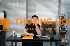Giám đốc truyền thông