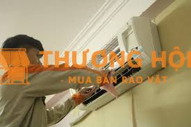 Nhân viên điện lạnh