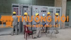 Công nhân cơ điện