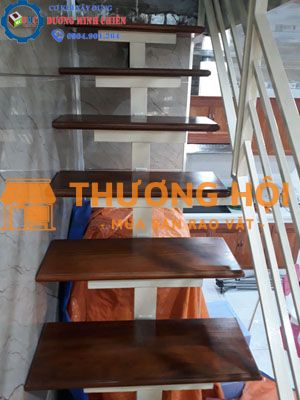 Mẫu Cầu Thang Sắt Đẹp Đơn giản